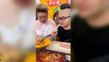 娱乐吃瓜酱寝室